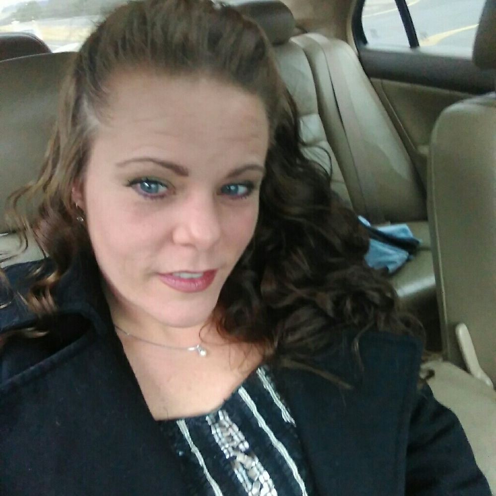 Meet your Posher, Tiffany